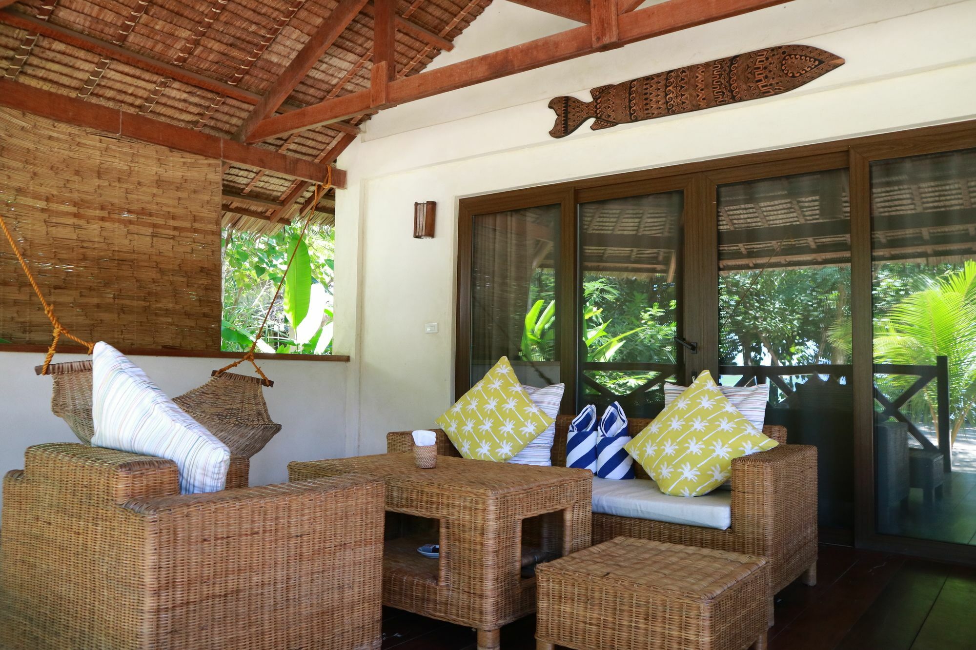 El Nido Mahogany Beach 外观 照片
